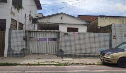 Casa para Venda em Fortaleza, Tauape, 3 dormitórios, 2 suítes, 2 banheiros, 2 vagas