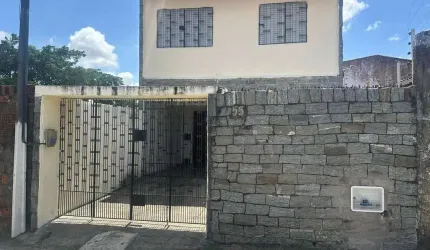 Casa Duplex/Usada para Venda em Fortaleza, Parangaba, 3 dormitórios, 1 suíte, 2 banheiros, 2 vagas