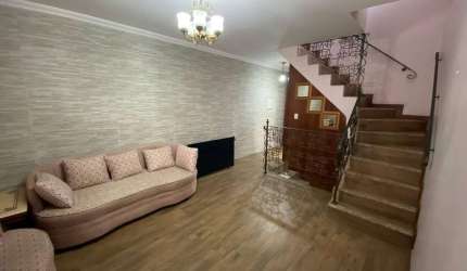 Sobrado - Jd. Das Flores - 172m² - 04 Dormitórios - 2 vagas