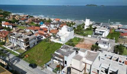 Casa com 3 quartos à venda na Rua Toquio 390, Itaguaçu, São Francisco do Sul por R$ 1.750.000