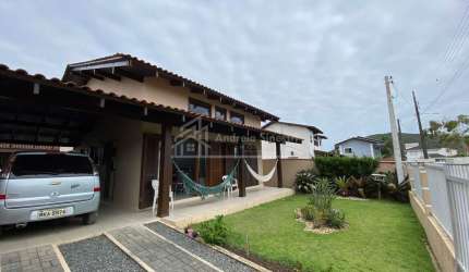 Casa em Itaguaçu