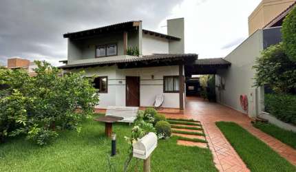 Casa para Alugar no Condomínio Vale do Alvoredo com 2 quartos