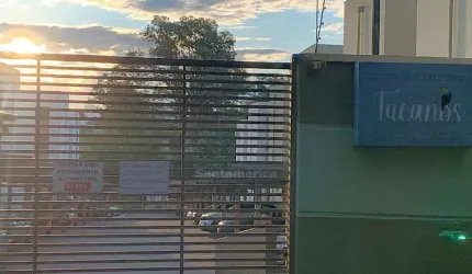 Apartamento à venda no Condomínio Residencial Vale dos Tucanos com 3 quartos em Londrina