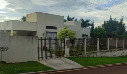 Casa à Venda no Condomínio Estância Cabral Cambé-PR
