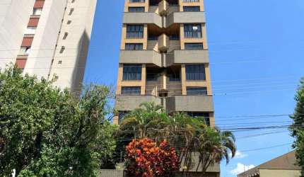 Apartamento Duplex Mobiliado no Edifício Saint Simon  à venda na Região Central