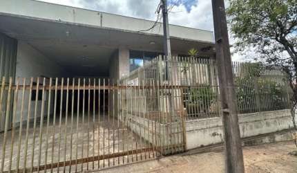 Barracão à Venda na Região Central com 823,56m² - Jardim Agari