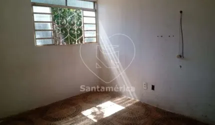 Casa residencial no Conjunto Parigot de Souza, com área total de 300 m².