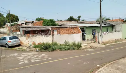 Casa com 65m² á venda no conjunto Aquiles.