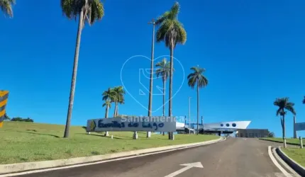 Terreno à venda no Ecovillas do Lago, conta com 1384m² de área total.