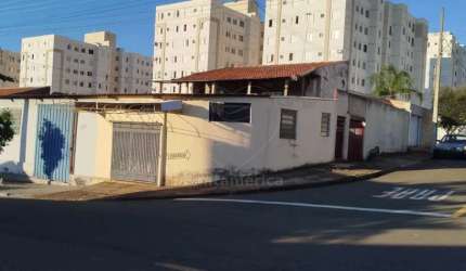 Casa à Venda no Conjunto Farid Libos com 3 Quartos - Excelente Oportunidade!