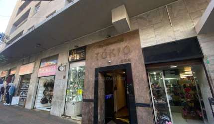 Apartamento para Alugar no Centro de Londrina com 3 dormitórios no Edifício Tokio