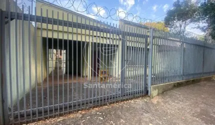Casa à venda na região Central de Londrina, com 3 quartos