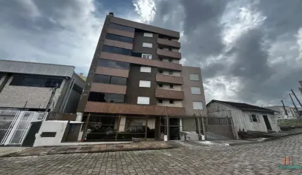Cobertura com 3 quartos para alugar na Rua Gervasio Rocaro, 43, Medianeira, Caxias do Sul por R$ 7.500