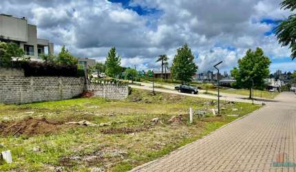 Terreno à venda na Rua Alberico Pasinatto, 185, Interlagos, Caxias do Sul por R$ 840.000