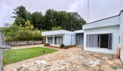 Casa com 3 quartos à venda na Rua Dulci Moreira Rodrigues, 1008, Interlagos, Caxias do Sul por R$ 950.000