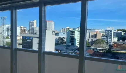 Sala comercial para alugar na Avenida Itália, 277, São Pelegrino, Caxias do Sul por R$ 1.980