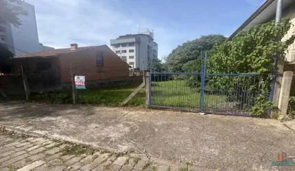 Terreno à venda na Rua Joaquim Nabuco, 115, Panazzolo, Caxias do Sul por R$ 650.000