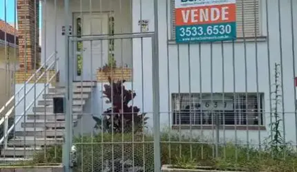 Casa com 3 quartos à venda na Doutor Montaury, 1479, 639, Centro, Caxias do Sul por R$ 850.000