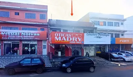 Oportunidade no Recanto das Emas – Prédio Comercial Amplo