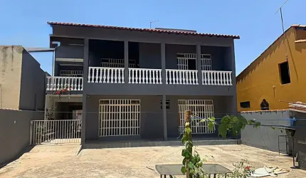 Sobrado Amplo com habite-se em Sobradinho-DF