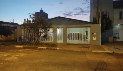 Casa com 3 quartos à venda na Rua Fernando da Cruz Passos, 117, Jardim Quarto Centenário, Campinas, 148 m2 por R$ 950.000
