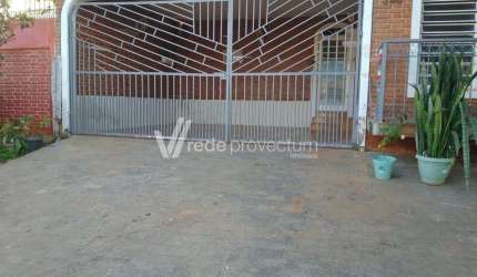 Casa com 3 quartos à venda na Rua Paulo de Faria, 308, Jardim Flamboyant, Campinas, 173 m2 por R$ 590.000