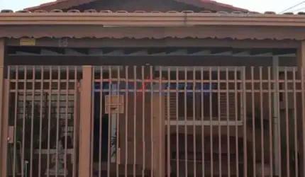 Casa com 4 quartos à venda na Rua Antônio Leite da Cunha, 16, Jardim García, Campinas, 140 m2 por R$ 435.000