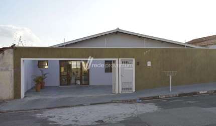 Casa com 3 quartos à venda na Rua Monsenhor Fergo O'Connor de Camargo Dauntre, 377, Vila Joaquim Inácio, Campinas, 202 m2 por R$ 750.000