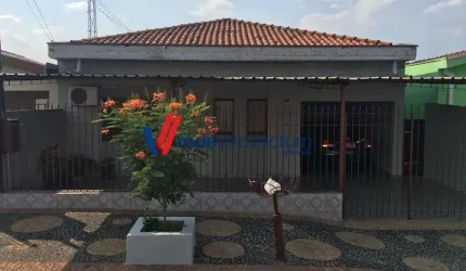 Casa com 3 quartos à venda na Rua Charles Schaffer Voughan, 344, Vila Santana, Sumaré, 170 m2 por R$ 585.000