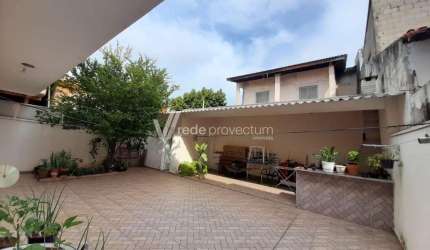Casa com 3 quartos à venda na Rua Walter Jordão, 35, Parque Via Norte, Campinas, 250 m2 por R$ 730.000