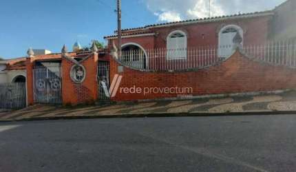 Casa comercial à venda na Rua Oscar Leite, 584, Ponte Preta, Campinas, 186 m2 por R$ 450.000