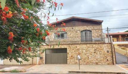 Casa com 3 quartos à venda na Rua Fausto Feijó, 119, Jardim dos Oliveiras, Campinas, 228 m2 por R$ 680.000