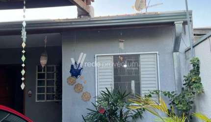 Casa com 2 quartos à venda na Ermínio Garcia, 253, Loteamento Residencial Novo Mundo, Campinas, 110 m2 por R$ 300.000