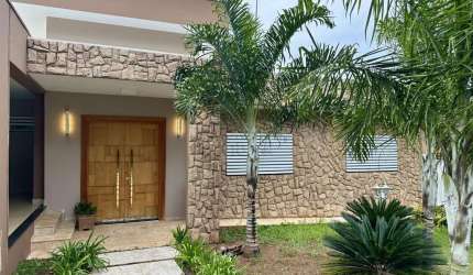 Linda residência-Parque das Cascatas