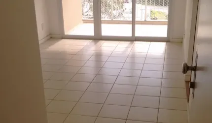 APARTAMENTO À VENDA NA AV. DAS AMÉRICAS - RECREIO DOS BANDEIRANTES