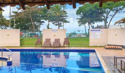 Apartamento para aluguel anual com 2 quartos em Taperapuan - Porto Seguro - BA