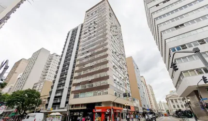 Sala Comercial à Venda | 54m Priv | Centro