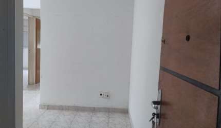 2 Dorm, elevador, garagem fechada, reformado, financia,