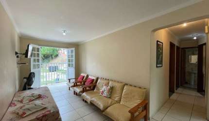 Apartamento com 02 dormitórios à 50 metros da orla.