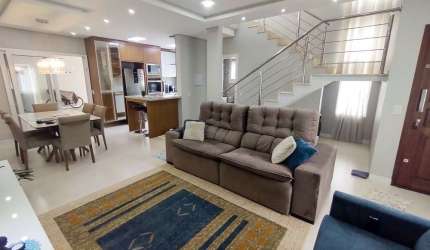 Casa com 3 quartos à venda na Rua dos Canários, 100, Igara, Canoas, 176 m2 por R$ 980.000