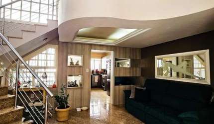 Casa com 3 quartos à venda na Rua Víctor Rycembel, 190, Centro, Canoas, 206 m2 por R$ 980.000