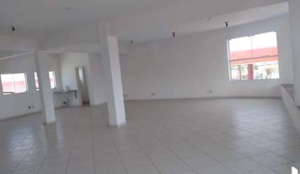 Sala comercial para alugar no Wanel Ville, Sorocaba , 147 m2 por R$ 2.500