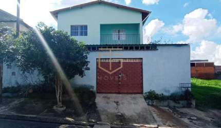 Sobrado com edícula à Venda em Hortolândia – 222m² no Jardim Nossa Senhora Auxiliadora.