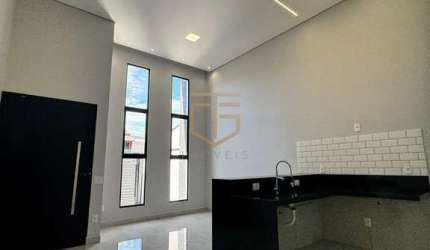 Casa à venda com dois dormitórios, sendo 1 suíte, no Novo Cambuí em Hortolândia