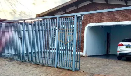 Casa à venda em Campinas, Jardim Campos Elíseos, com 3 quartos, com 220 m²