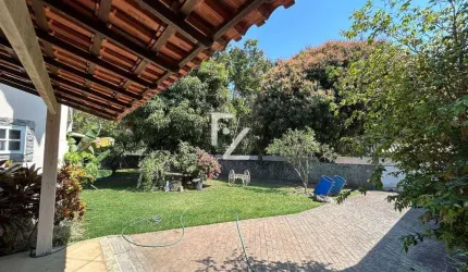 Incrível casa duplex de 4 quartos(Podendo virar 6) á venda no melhor condomínio da taquara, 680m² de Conforto e Natureza