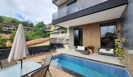 Casa cinematográfica na Taquara PORTEIRA FECHADA | 3 Suítes + Dep. Completa