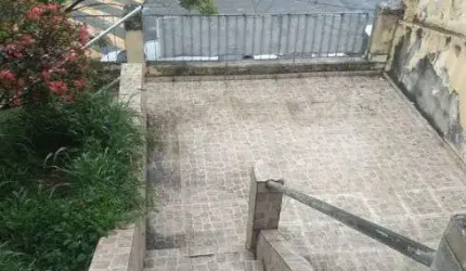 Casa Frente de Rua das Rosas