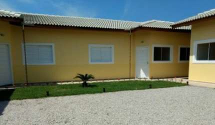 Casa em condomínio 2 dormitórios no Golfinho, Caraguatatuba SP