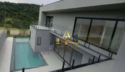 Casa à venda em Alphaville no Condomínio Residencial Gênesis 2 - Santana de Parnaíba/SP